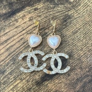 Elegant CC Gold Heart Earrings